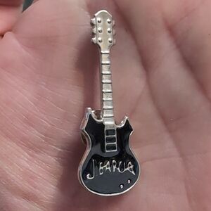 Stylish Black Guitar Pin